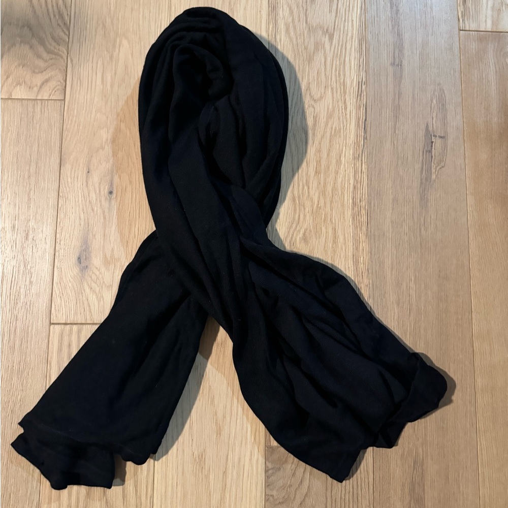 Lululemon Black Button Shawl Scarf